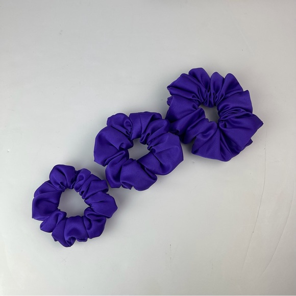 Set of 3 Handmade Satin Scrunchie - Picture 3 of 6
